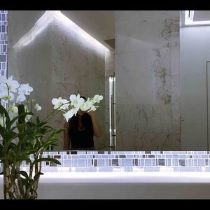 Meet your Posher, Nina